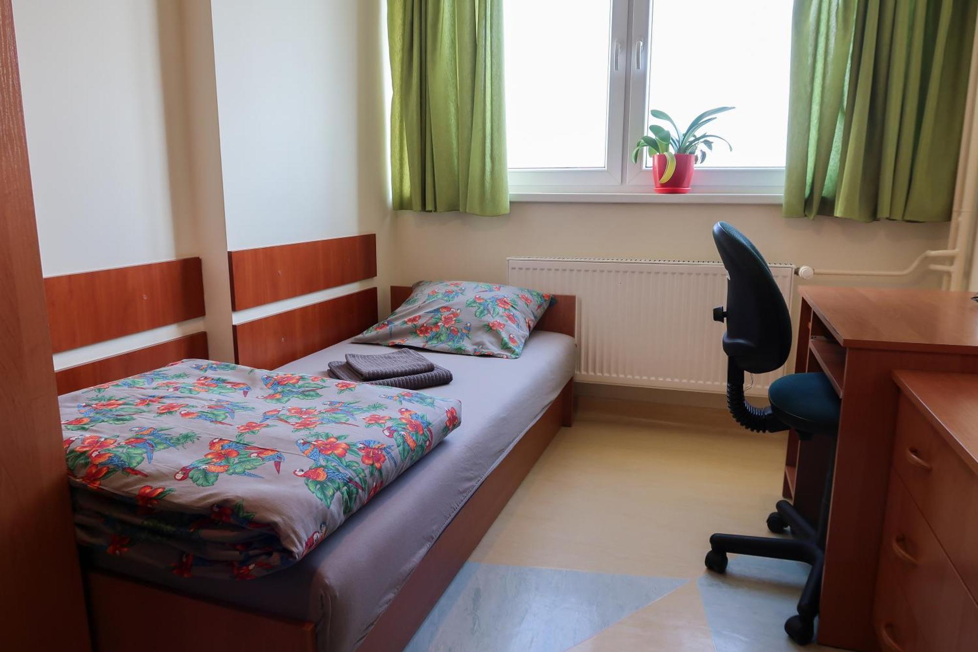 Dom Studencki Raj Hostel - Wroclaw, Wroclaw