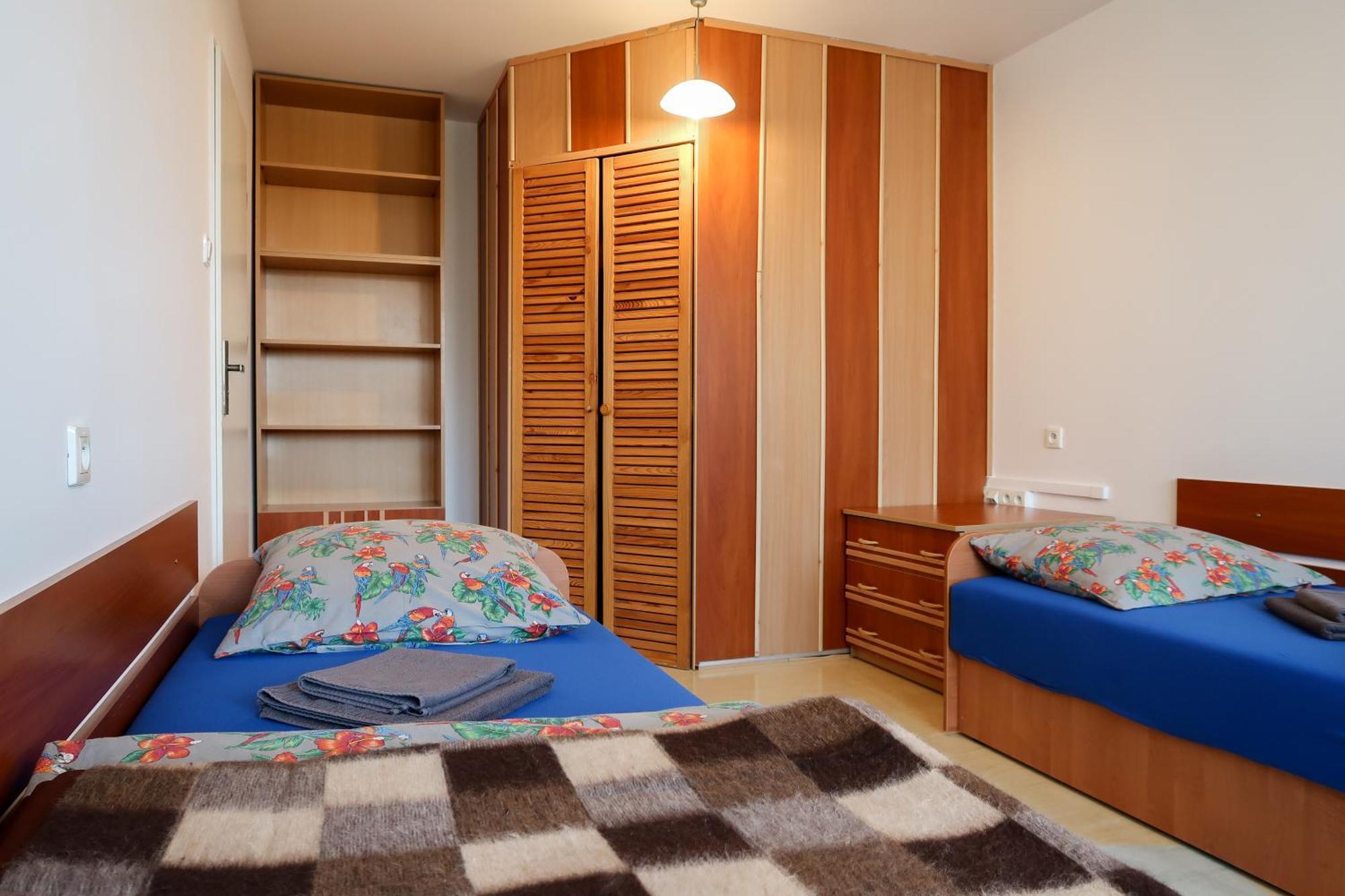 Dom Studencki Raj Hostel - Wroclaw — Photos 1